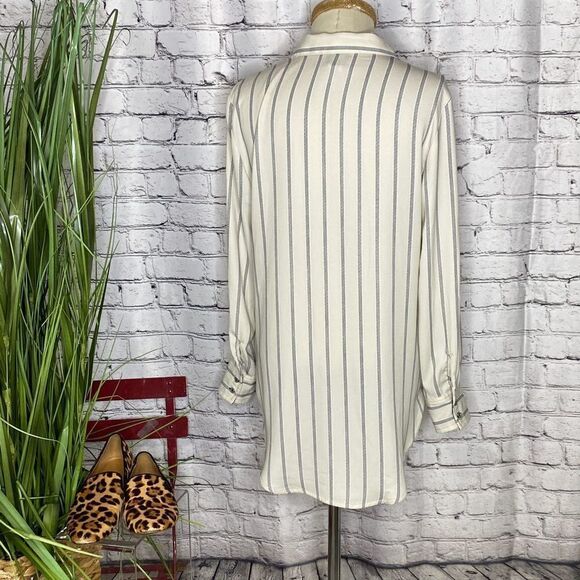 Rachel Zoe Oversized Button Down Hi-Low Striped Shirt M - Picture 3 of 16